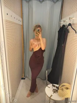 Bellaraee OnlyFans Leaked Free Thumbnail Picture - #4I2Tw1HWEB