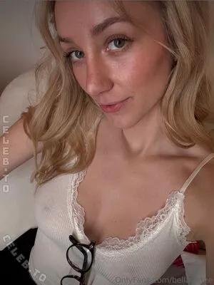 Bellaraee OnlyFans Leaked Free Thumbnail Picture - #4zQ8WMdp2U