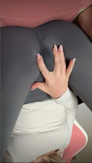 Bellaraee OnlyFans Leaked Free Thumbnail Picture - #BnwOQlqsBd