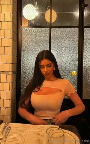 Bellaska OnlyFans Leaked Free Thumbnail Picture - #2IIHvxpKQn