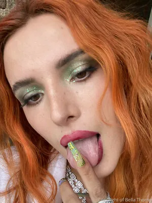 Bellathorne OnlyFans Leaked Free Thumbnail Picture - #luyzeUlal4