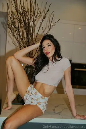 Bellavauntxo OnlyFans Leaked Free Thumbnail Picture - #8AWPNNHvAj