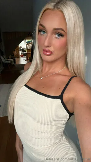 Bellaxmaexo OnlyFans Leaked Free Thumbnail Picture - #mLk26ArTft
