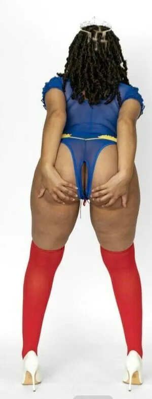 Belle Bottomz OnlyFans Leaked Free Thumbnail Picture - #NFRUF30f9L