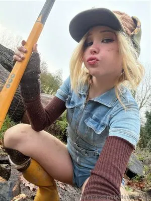 Belle Delphine OnlyFans Leaked Free Thumbnail Picture - #EIeLVSXGWL