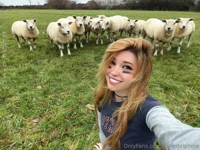 Belle Delphine OnlyFans Leaked Free Thumbnail Picture - #VLEcNLosyE