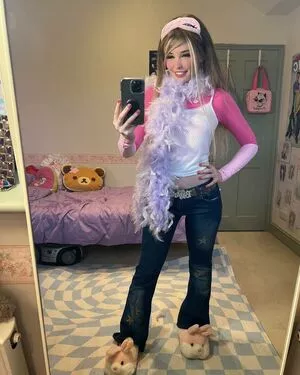 Belle Delphine OnlyFans Leaked Free Thumbnail Picture - #Wr5HJ8gyat