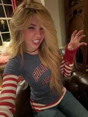 Belle Delphine OnlyFans Leaked Free Thumbnail Picture - #g7494bL73f