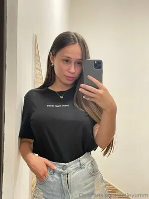 Belleyumm OnlyFans Leaked Free Thumbnail Picture - #JOwsT41RPg