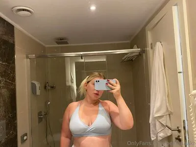 Belllaaaakr OnlyFans Leaked Free Thumbnail Picture - #FDMck47L1L