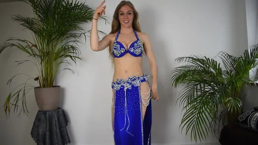 Belly Dancer Lisa OnlyFans Leaked Free Thumbnail Picture - #Mz0QASMUDu