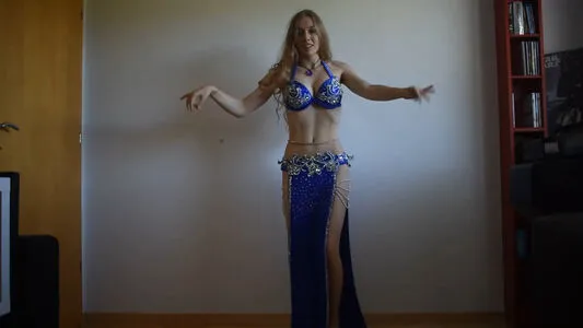 Belly Dancer Lisa OnlyFans Leaked Free Thumbnail Picture - #uLsJ5gNvAZ