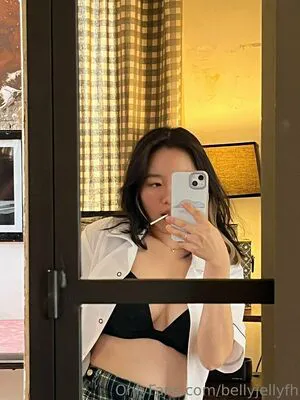 Bellyjellyfh OnlyFans Leaked Free Thumbnail Picture - #ifBETkGbF6