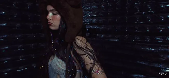 Benee OnlyFans Leaked Free Thumbnail Picture - #2SLHUJJCUr