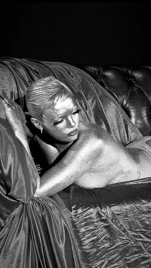 Benee OnlyFans Leaked Free Thumbnail Picture - #HCy3Wlb9H2