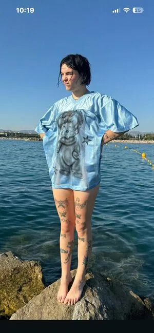 Benee OnlyFans Leaked Free Thumbnail Picture - #ta0aV8hTAW
