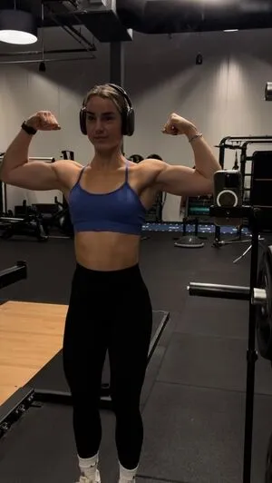 Bente Van Stiphout OnlyFans Leaked Free Thumbnail Picture - #6Xyov8KPs1