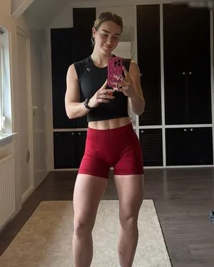 Bente Van Stiphout OnlyFans Leaked Free Thumbnail Picture - #JSZ7YYW4XJ