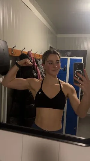 Bente Van Stiphout OnlyFans Leaked Free Thumbnail Picture - #R0Ydz0nvkB