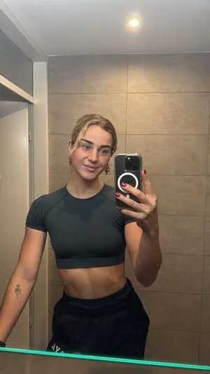 Bente Van Stiphout OnlyFans Leaked Free Thumbnail Picture - #cvgT62vIns
