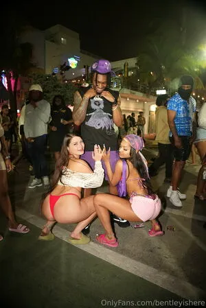 Bentleyishere OnlyFans Leaked Free Thumbnail Picture - #Wl4Livv4ol