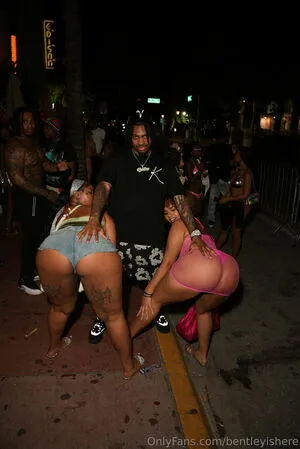 Bentleyishere OnlyFans Leaked Free Thumbnail Picture - #x2JrgwVM0g