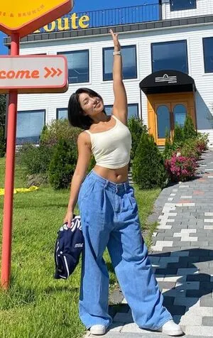 Beo Deul Jeong OnlyFans Leaked Free Thumbnail Picture - #8GfjI15v6k