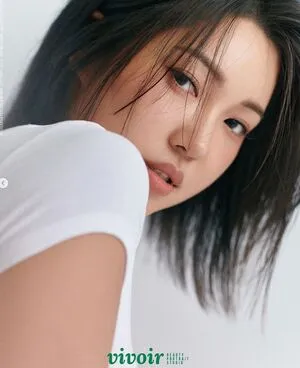 Beo Deul Jeong OnlyFans Leaked Free Thumbnail Picture - #WCYfL1t4S2