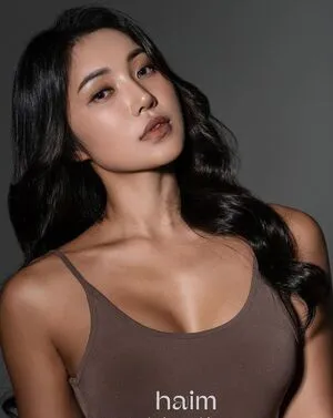 Beo Deul Jeong OnlyFans Leaked Free Thumbnail Picture - #emR7FE99ug