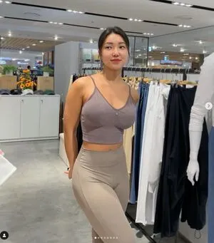 Beo Deul Jeong OnlyFans Leaked Free Thumbnail Picture - #iKOOz54sYR