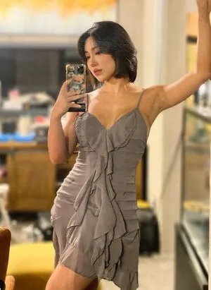 Beo Deul Jeong OnlyFans Leaked Free Thumbnail Picture - #iQOWzx1VRt