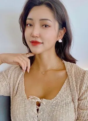 Beo Deul Jeong OnlyFans Leaked Free Thumbnail Picture - #m77c9fDao5