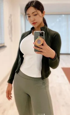 Beo Deul Jeong OnlyFans Leaked Free Thumbnail Picture - #usvxTgBdSz