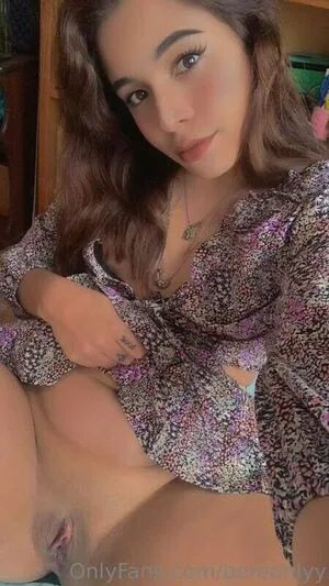 Bereonlyy OnlyFans Leaked Free Thumbnail Picture - #4TgHRuMedH