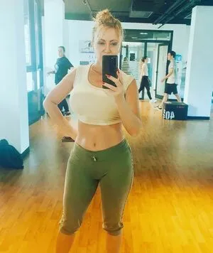 Berina Fati OnlyFans Leaked Free Thumbnail Picture - #06ofCmUqGR