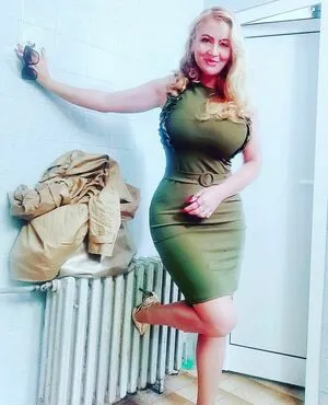 Berina Fati OnlyFans Leaked Free Thumbnail Picture - #2HkEP77oho