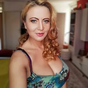 Berina Fati OnlyFans Leaked Free Thumbnail Picture - #4xVV7A8tE2