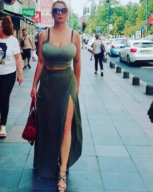 Berina Fati OnlyFans Leaked Free Thumbnail Picture - #8iS1le5wHe