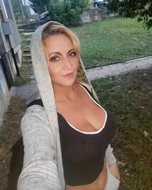 Berina Fati OnlyFans Leaked Free Thumbnail Picture - #ldsLjFFSZd