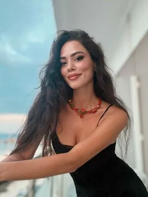 Berna Calanthe OnlyFans Leaked Free Thumbnail Picture - #0oruYdf37o