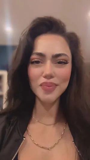 Berna Calanthe OnlyFans Leaked Free Thumbnail Picture - #GYO7KN0WFr