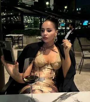 Berna Keklikler OnlyFans Leaked Free Thumbnail Picture - #8KbOzj5VEk