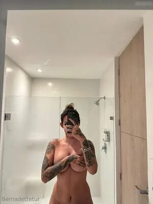 Bernadettetur OnlyFans Leaked Free Thumbnail Picture - #FVFasxecCy