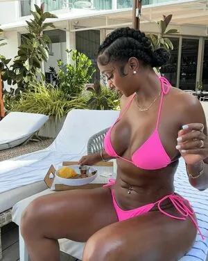 Bernice Burgos OnlyFans Leaked Free Thumbnail Picture - #9dExyWxnnk