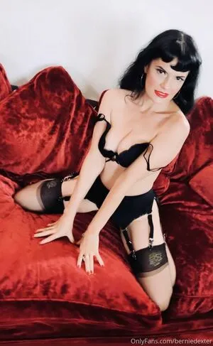 Bernie Dexter OnlyFans Leaked Free Thumbnail Picture - #1Qds4xBqm7