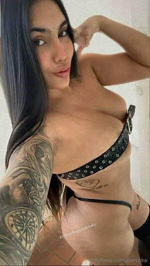 Berraka OnlyFans Leaked Free Thumbnail Picture - #4gyznyOYpS