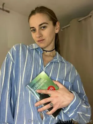 Berrrygirlllfree OnlyFans Leaked Free Thumbnail Picture - #OpRaAlB2Z2