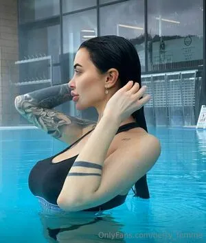 Berry Femme OnlyFans Leaked Free Thumbnail Picture - #aCCfcLi1om