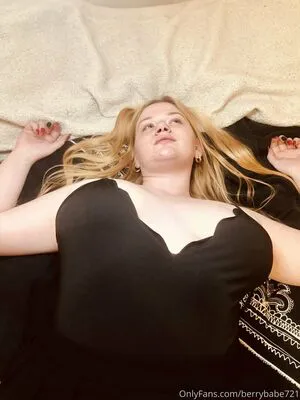 Berrybabe721 OnlyFans Leaked Free Thumbnail Picture - #Kw1GpkU9jH