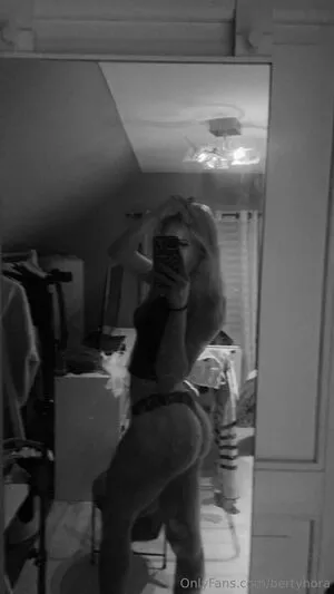 Bertyhora OnlyFans Leaked Free Thumbnail Picture - #25s2hXnq36
